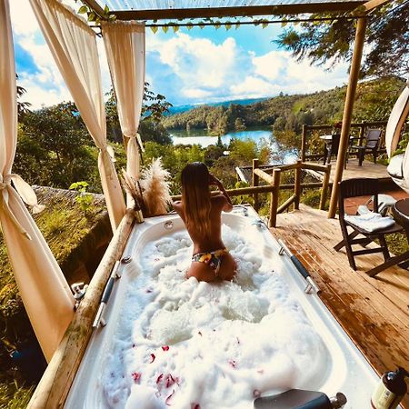 Levit Glamping - Hotel Guatape Penol (Adults Only) מראה חיצוני תמונה