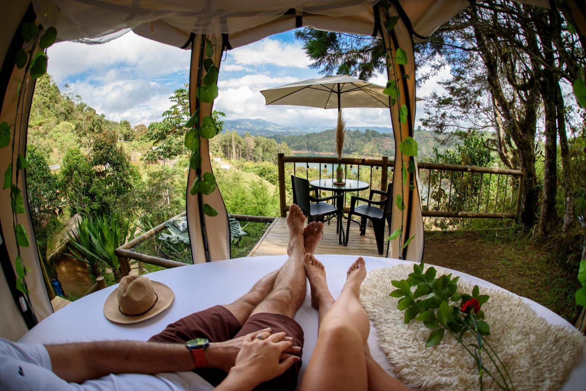Levit Glamping - Hotel Guatape Penol (Adults Only) מראה חיצוני תמונה