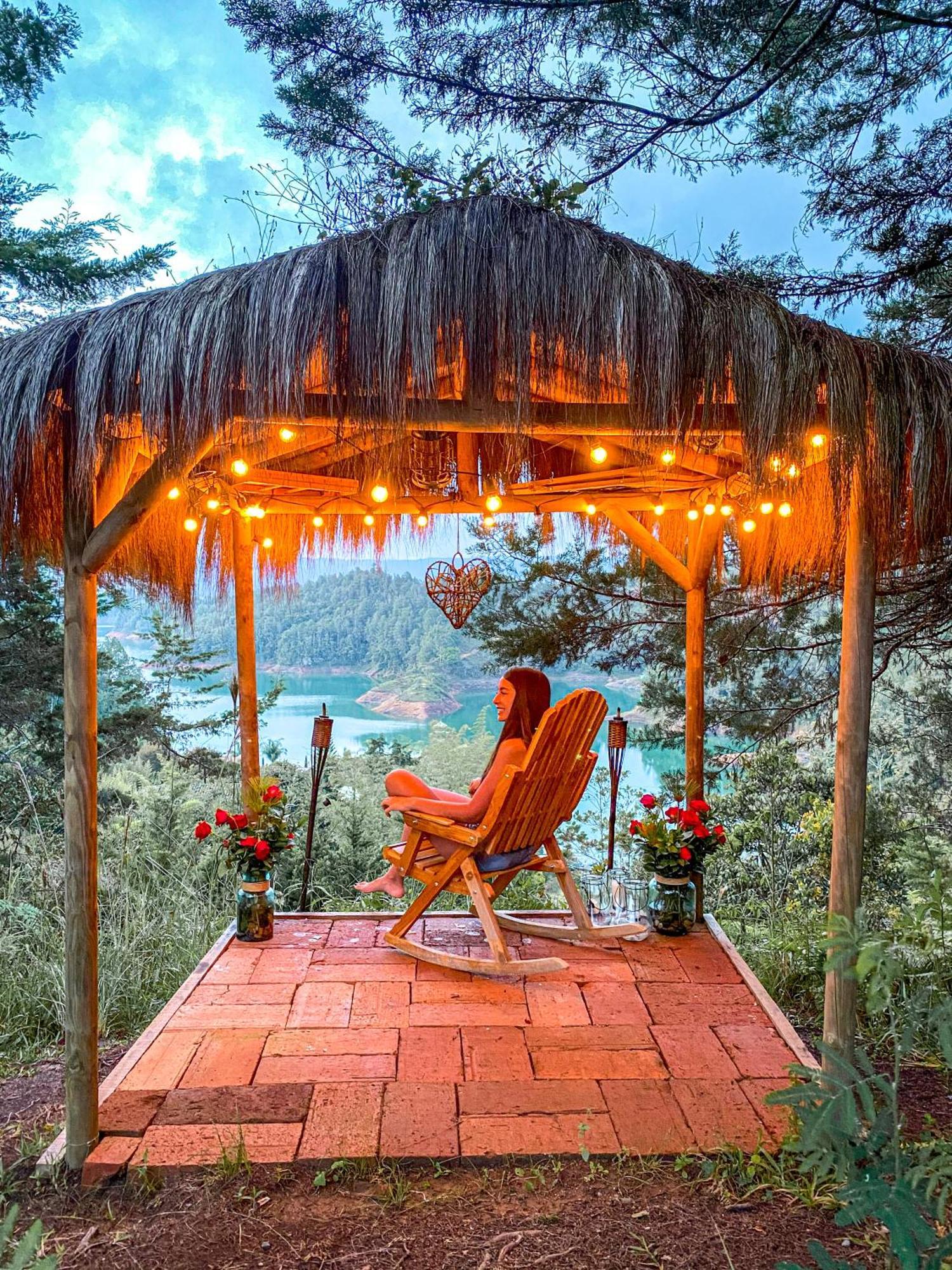Levit Glamping - Hotel Guatape Penol (Adults Only) מראה חיצוני תמונה