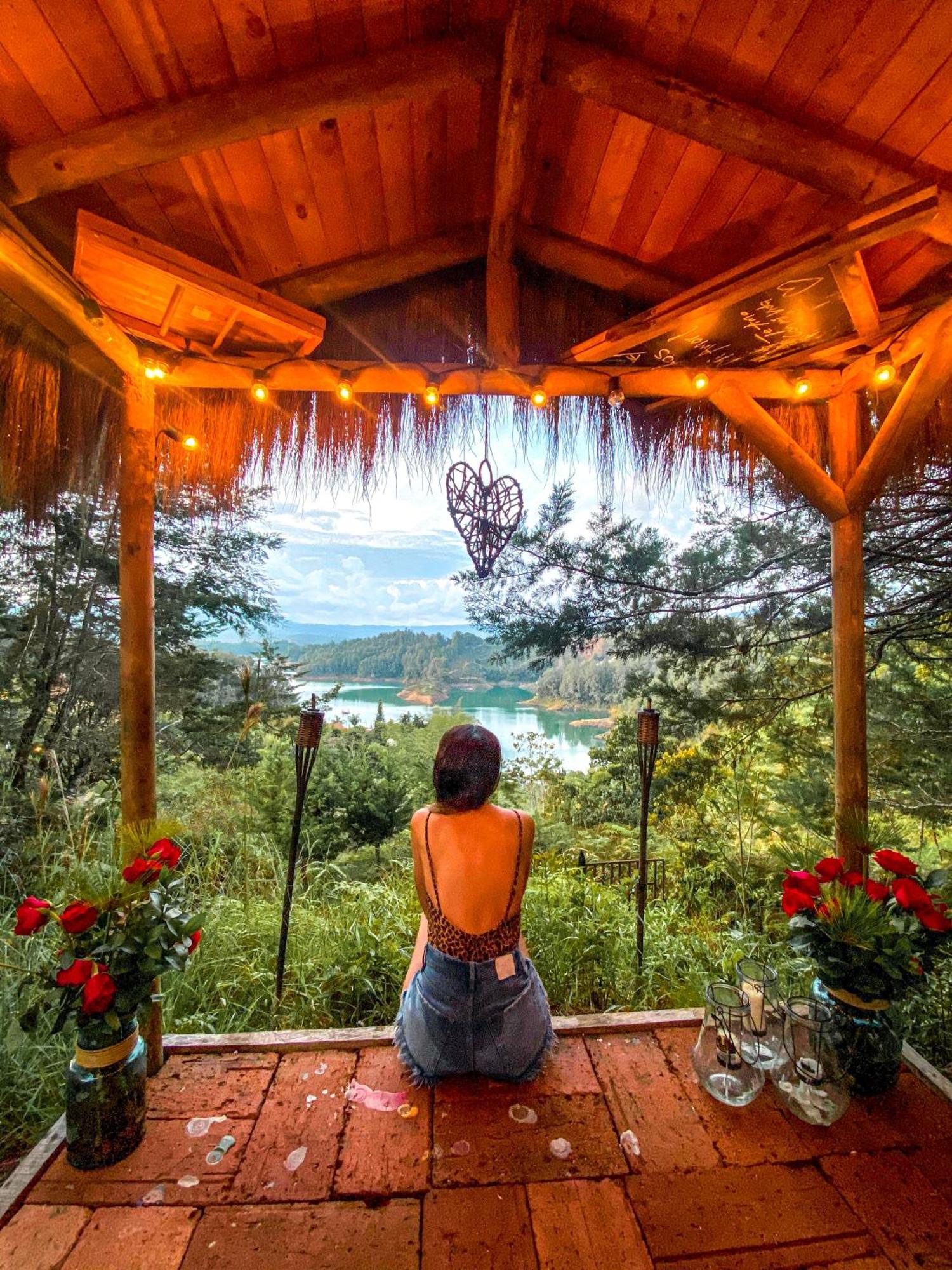Levit Glamping - Hotel Guatape Penol (Adults Only) מראה חיצוני תמונה