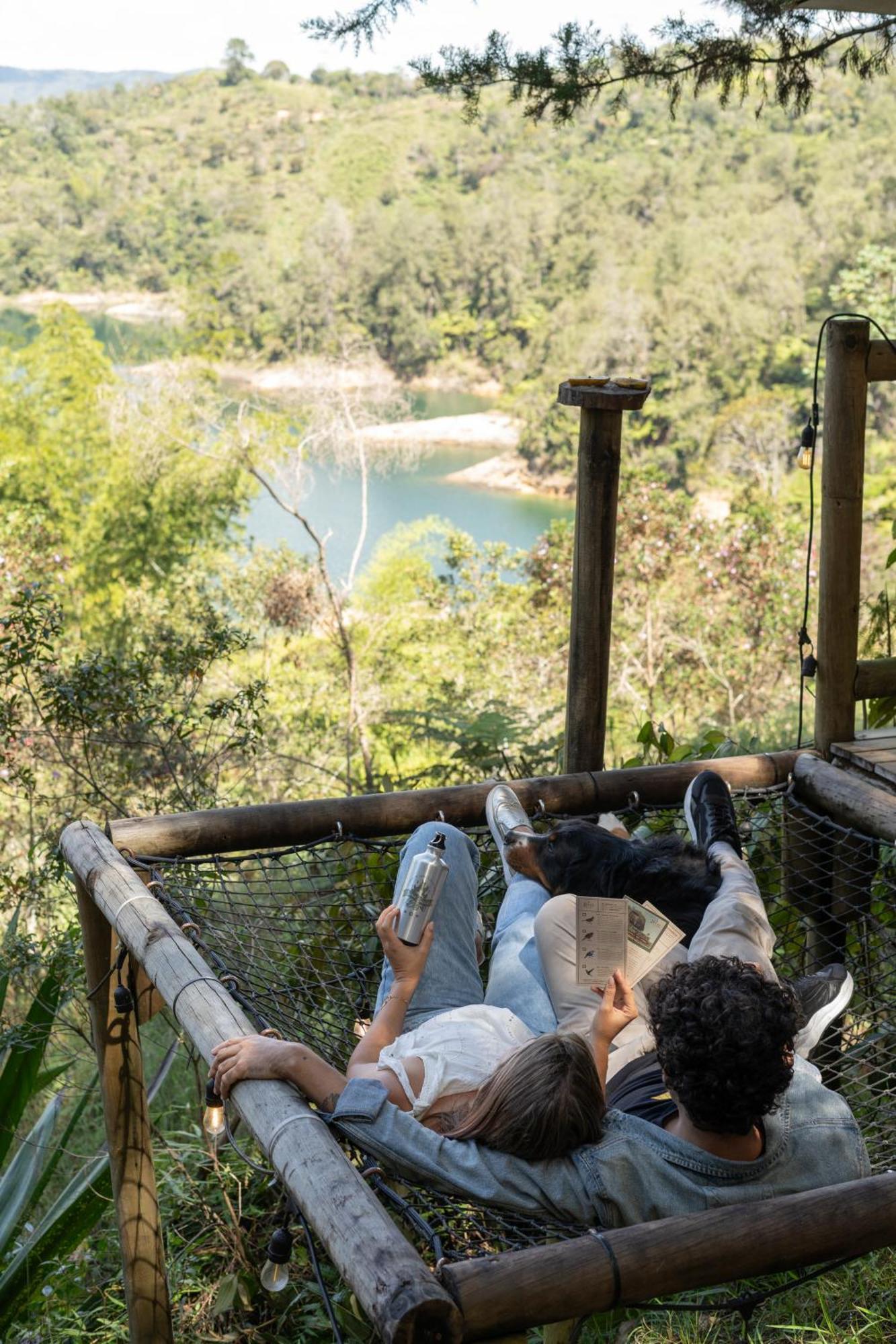 Levit Glamping - Hotel Guatape Penol (Adults Only) מראה חיצוני תמונה